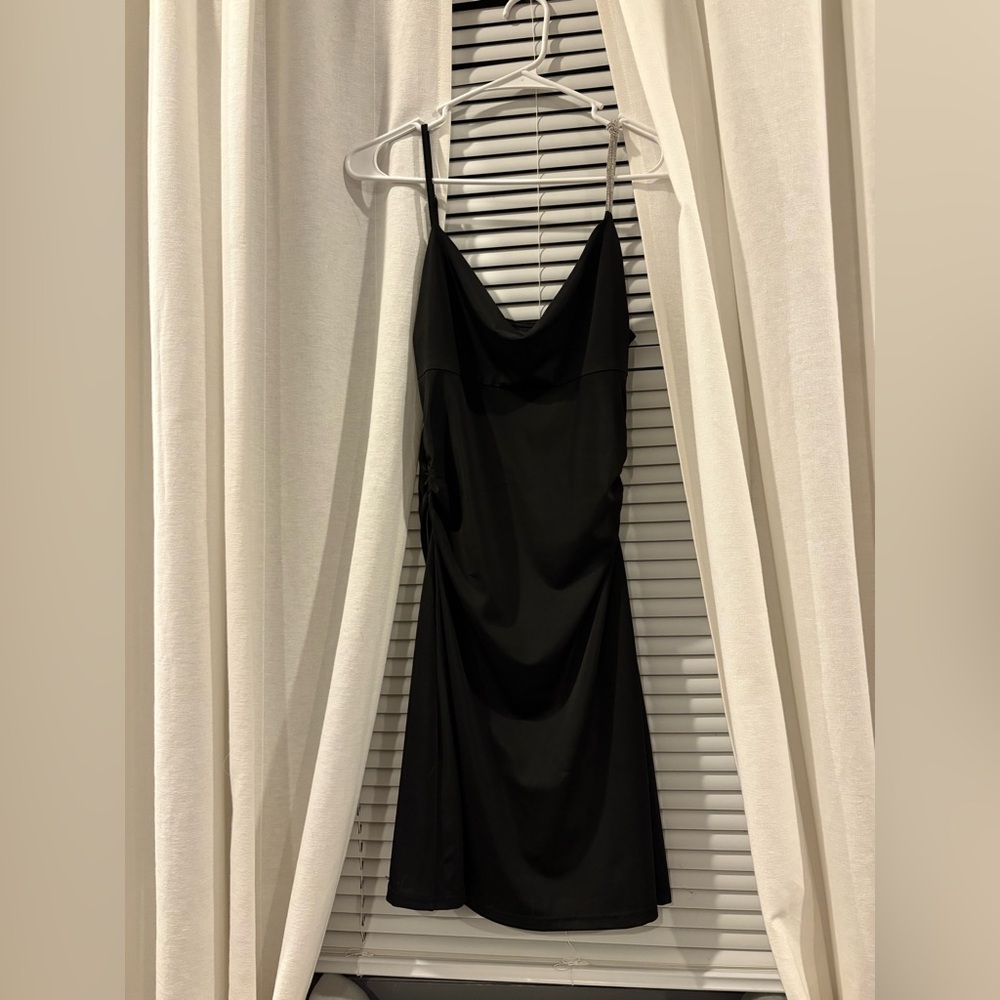 En Saison Classic Black Dress